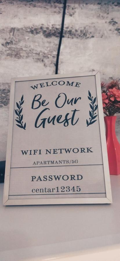 Apartment Center 23 พอดโกริกา ภายนอก รูปภาพ